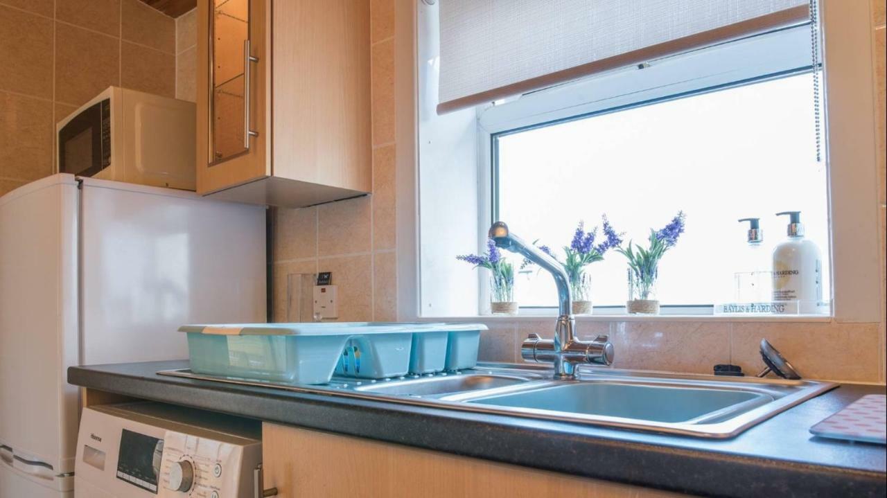 Holiday home Pippin, Tranquil Scottish With Hot Tub