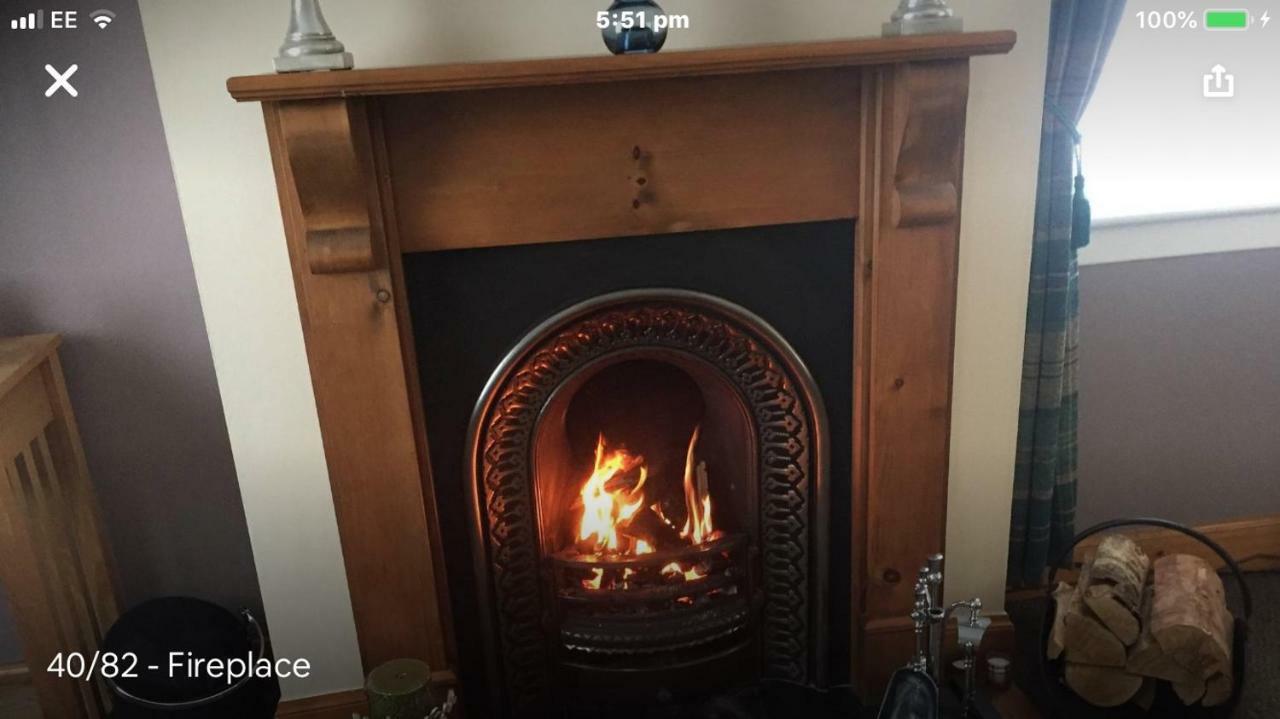 Pippin, Tranquil Scottish With Hot Tub Holiday home